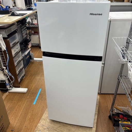 ☆ドリーム荒牧店☆ジモティー割引有☆【クリーニング済み】ハイセンス/2ドア冷蔵庫/HR-B12E2W/120L/2023年製