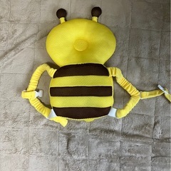 🐝ほぼ未使用✨赤ちゃん用 転倒防止クッションリュック ハチさんの画像