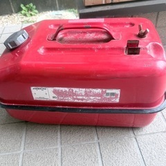 ガソリン携行缶　20Ｌ②の画像