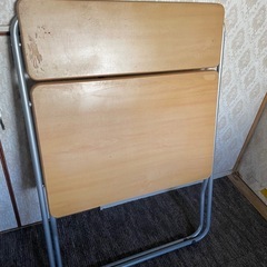 折りたたみデスク 二段式 木製天板の画像