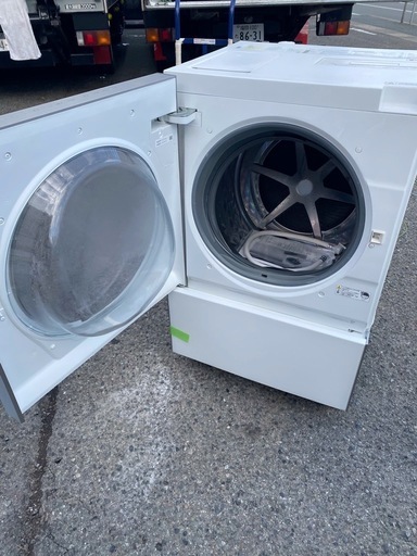 NO B803?福岡市内配送設置無料✨?NA-VG1300Lドラム式洗濯乾燥機 Cuble（キューブル） シルバーステンレス [洗濯1