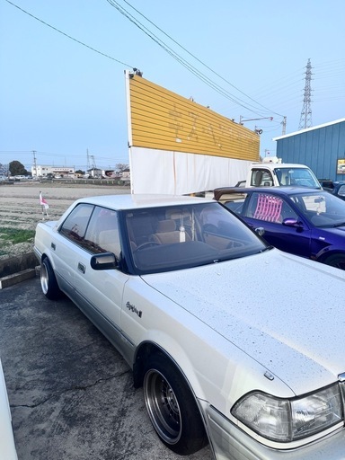 13クラウンロイヤルサルーンG 4000cc