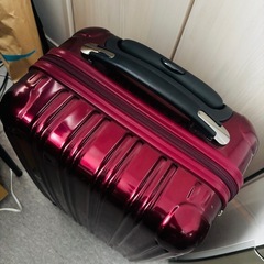 キャリーケース　1泊用　ワインレッドの画像