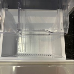 【中古】MITSUBISHI MR-P15E-S1 冷蔵庫 146Lの画像