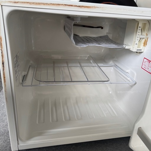 動作確認済み】ナショナル小型冷凍冷蔵庫 NR-A5M2-WR (DTCフリマ) 赤嶺