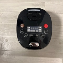 炊飯器・シューズラック・スチールラック・小型空気清浄機の4点セットの画像