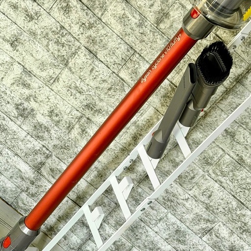 Dyson Cyclone V10 Fluffy SV12 KDR