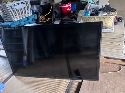 65インチのテレビを壁掛け テレビ ：TH-65LX950【panasonic】 金具 壁掛けテレビ