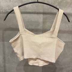 GU フロントボタンビスチェ　M ナチュラル　無地　カジュアル　重ね着の画像