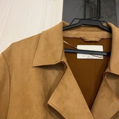 ブラウンコートの画像