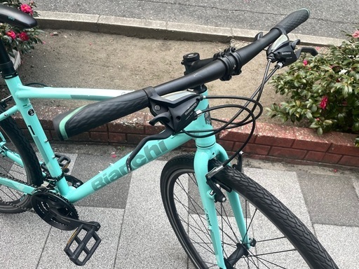 ?中古車?　キレイ✨　Bianchi/ビアンキ　クロスバイク　SHIMANO/24speed　アルミフレーム　Vブレーキ　中古自転車　