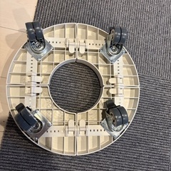 タイヤ付き台の画像