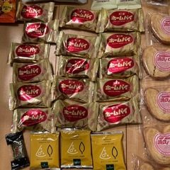 引取先決定⭐︎お菓子色々の画像