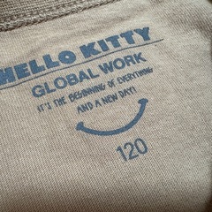 🌈グローバルワーク ハローキティ 半袖トップス 120cmの画像