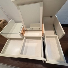 LOWYA ドレッサー付きローテーブルの画像