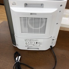 【ドリーム川西店御来店限定】
 シャープ 加湿セラミックファンヒーター HX-TK12-  2025年 動作確認／クリーニング済み 【2125560000051883】の画像