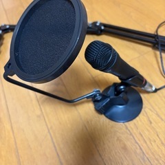 マイク、マイクアーム、ポップガード、卓上スタンドのセットの画像