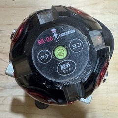 ★広島★ 山真製鋸のレッドエイリアン レーザー墨出し器「RA-06」　中古の画像