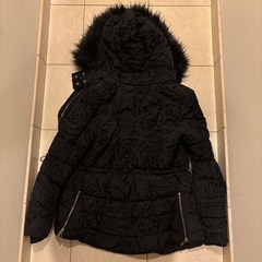 デシグアルジャケットの画像