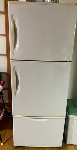 冷蔵庫  洗濯機  テレビ 2 ソファ 