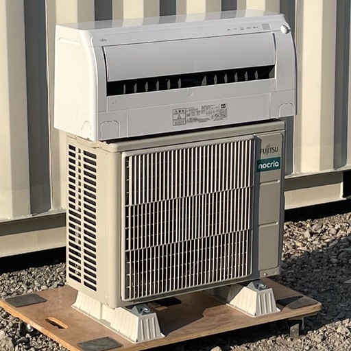 美品！高年式 ! !☆富士通 エアコン 6畳用 2025年製 自動お掃除 ノクリア　100V AS-D225S 保証付き ! 取付け可
