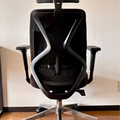 オフィスコム オフィスチェア YS-1 ブラック 可動肘 ヘッドレストの画像
