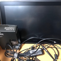 wacom cintiq 22  DTK2260【スタンド・プロペン2・純正ケーブル完備】タブメイト付きの画像