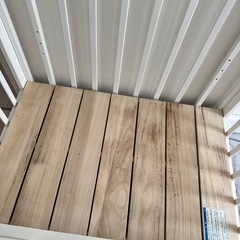 カトージ ミニベビーベッド アーチ ホワイト 60x90cmの画像