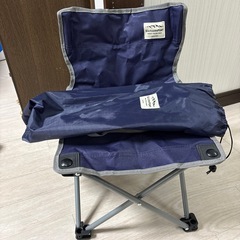 折りたたみチェアの画像