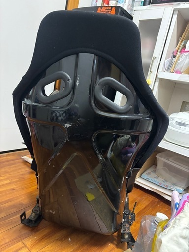 バケットシート
