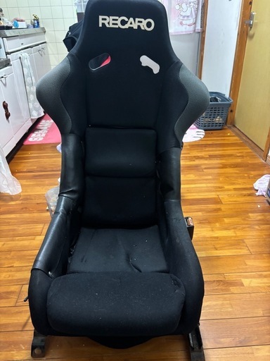バケットシート
