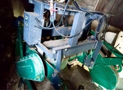 値下げ　田んぼ　クロ塗り機械　　畦塗り機械