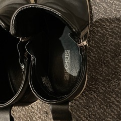 🌈スケッチャーズ本革ブーツ🌈の画像