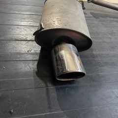 RB1  オデッセイ　アブソルート　純正マフラーの画像