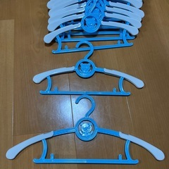 子供用ハンガー20本
の画像