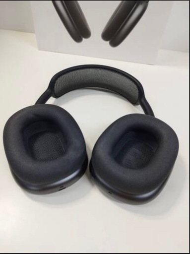 AirPods MAX