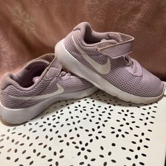 NIKEスニーカー17.5cmの画像