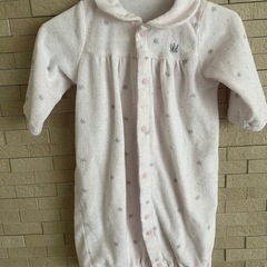 新生児用ロンパースの画像