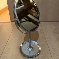 お皿付き鏡の画像