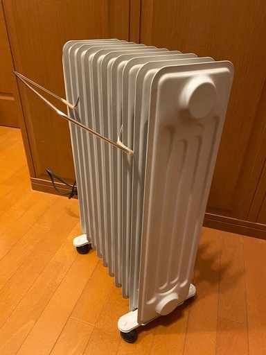 【期間限定出品&指定場所なら割引き有り】KAZ オイルヒーター　形式KOH1209T