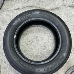 YOKOHAMA BluEarth ES32夏タイヤ165/65R14 79S の画像
