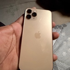 iphone11pro256gbゴールドSIMフリーの画像