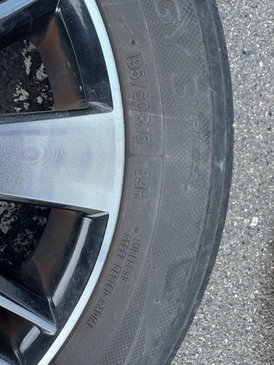 (予約中)トヨタ純正タヤ 　1９５／60    R16   ４本セット