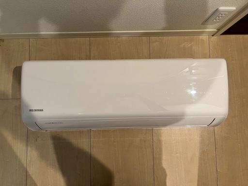 《取引中》【ジャンク品】エアコン アイリスオーヤマ