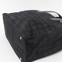 CHANEL　ニュートラベルラインMM トートバッグの画像