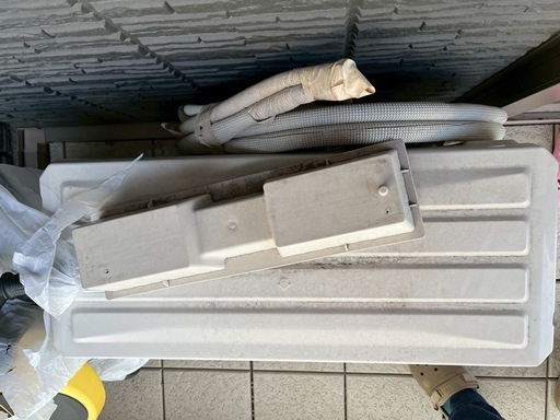 《取引中》【ジャンク品】エアコン アイリスオーヤマ