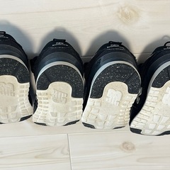 ニューバランス14.5㎝15.5㎝スニーカー2足セットの画像