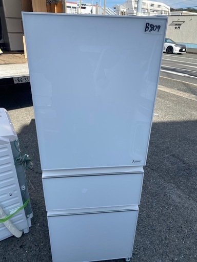 NO B809?福岡市内配送設置無料✨?MR-CG33E-W 冷蔵庫 CGシリーズ ナチュラルホワイト [330L /3ドア /右開き