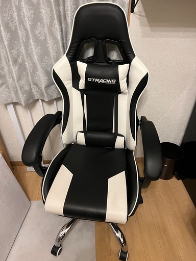 ゲーミングチェア