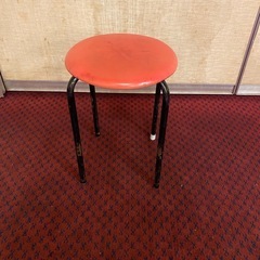 パイプ椅子の画像